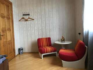 Гостевой дом Guest House Bedouin Тбилиси Двухместный номер Делюкс с 1 кроватью или 2 отдельными кроватями, вид на город-10